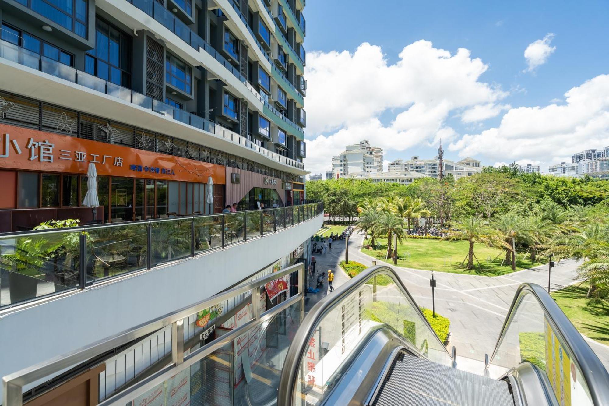 Poly Central Plaza By Boli At Sanya City Center#Near Joy City Exterior foto